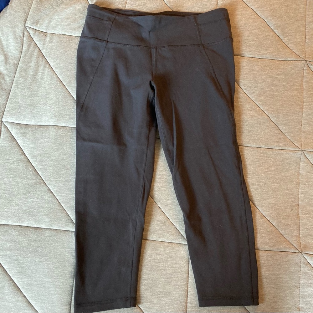Grey Prana knee length leggings